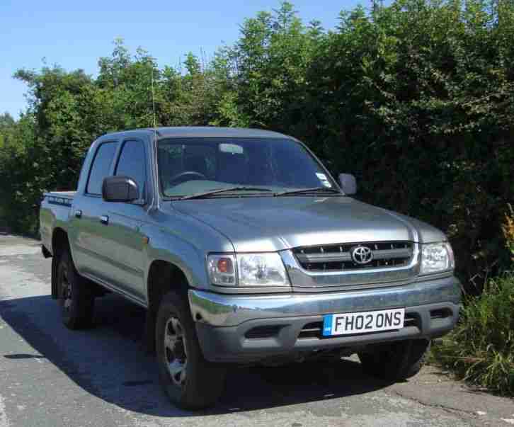 02 HILUX 2.5 D4D EX DOUBLECAB PICKUP