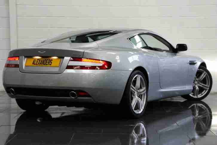 05 55 ASTON MARTIN DB9 6.0 V12 TOUCHTRONIC COUPE AUTO