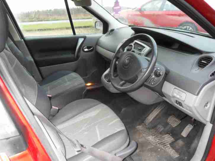 0555 Renault Scenic 1.6 VVT 115 auto Dynamique