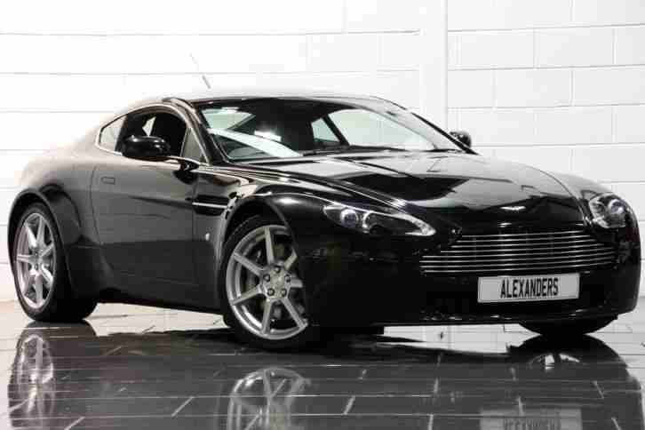 06 06 ASTON MARTIN VANTAGE 4.3 V8 COUPE BLACK PETROL