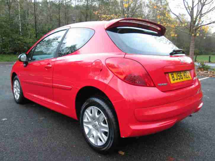 06/56 PEUGEOT 207 1.4S 3DR HATCH IN RED WITH 71,000 MILES