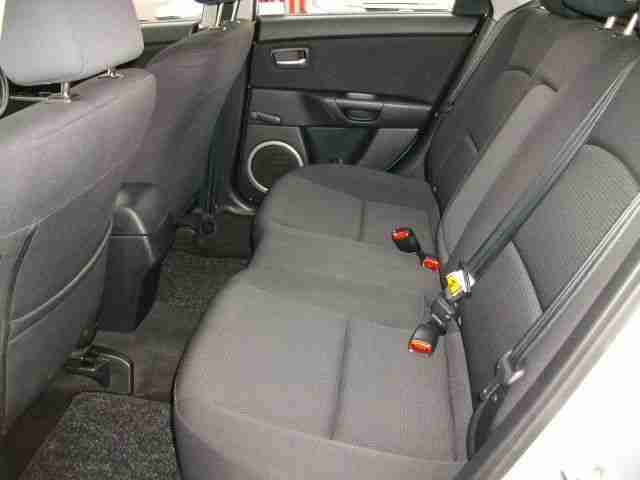 07/07 Mazda 3 1.6 TS 5 Dr / Full Mazda Service History