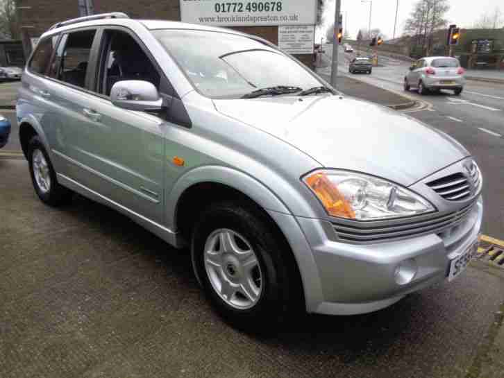 07 56 SSANGYONG KYRON 2.0TD S 4X4 IN SILVER,48,000 MILES WITH SERVICE HISTORY
