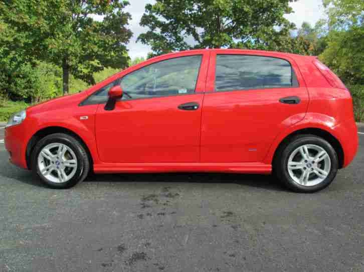 07/57 FIAT GRANDE PUNTO 1.2 ACTIVE 5DR IN RED WITH ONLY 64,000 MILES