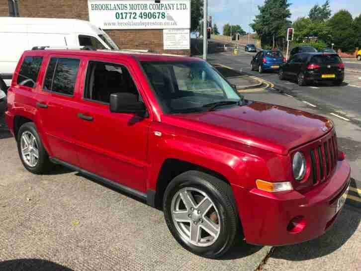 08 JEEP PATRIOT 2.0 CRD LIMITED 4X4 IN METALLIC RED WITH FULL LEATHER TRIM