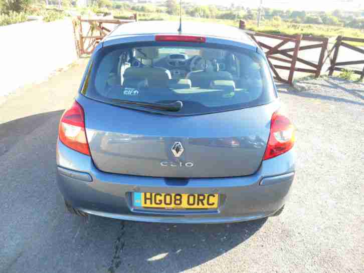08 Renault Clio 1.5dCi 106 Initiale