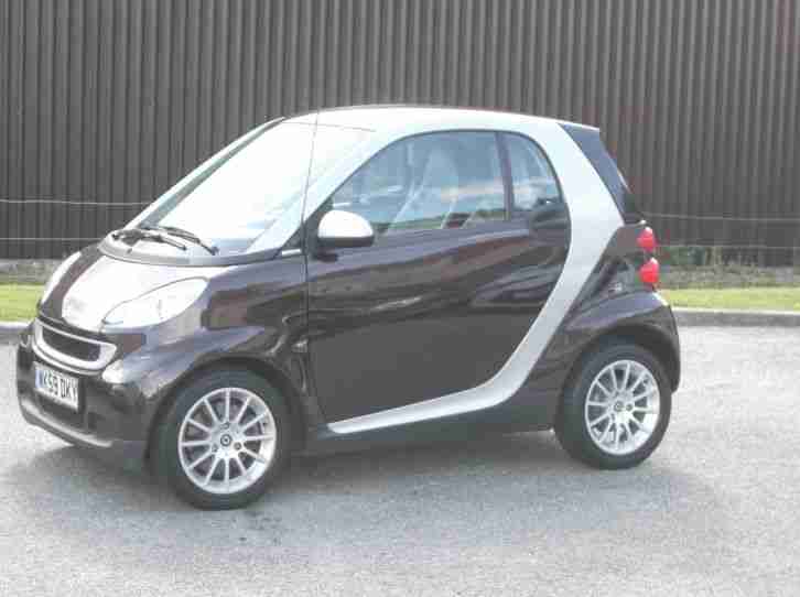 09 59 fortwo 1.0 Special Edition