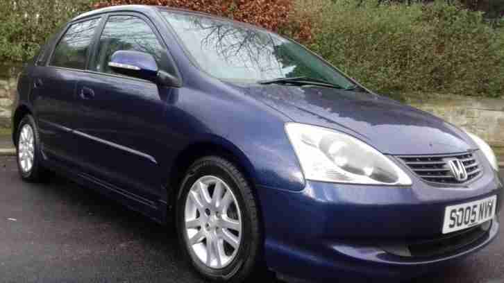 1 Owner Honda Civic 1.6i VTEC auto Executive 2005 automatic low mileage