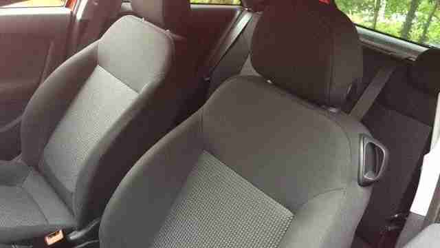 11 Plate 2011 Hyundai i10 Classic MANUAL