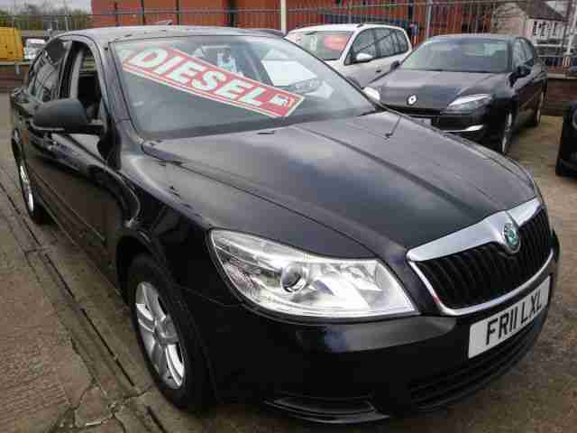 11 SKODA OCTAVIA 1.6TDI CR ( 105bhp ) S 5 DOOR &pound;30 A YEAR ROAD TAX