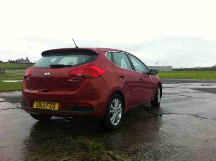13 Kia Ceed 1.6 CRDi 2 Ecodynamics PRICE REDUCED
