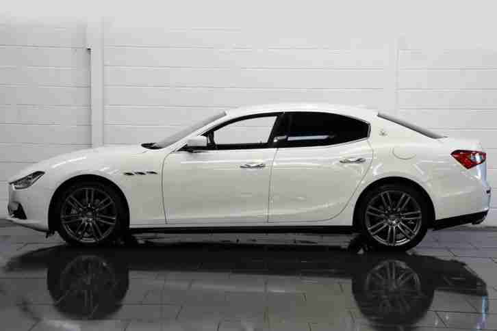 14 14 MASERATI GHIBLI DIESEL 3.0 V6 AUTO SALOON WHITE,