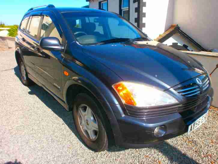 &pound;1495 PX POSS 56 PLATE SSANGYONG KYRON AUTOMATIC 20L TDi 4X4 112500 MILES.