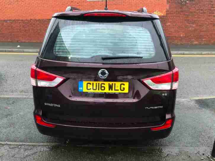 16/16 SSANGYONG RODIUS TURISMO 2.2TD SE MANUAL 7 SEATS 56000 MILES MET DARK RED