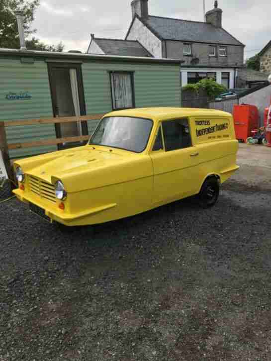 Robin Reliant Delboy Van