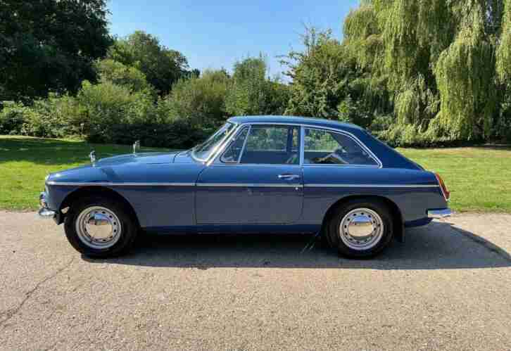 1967 (E) MGB GT
