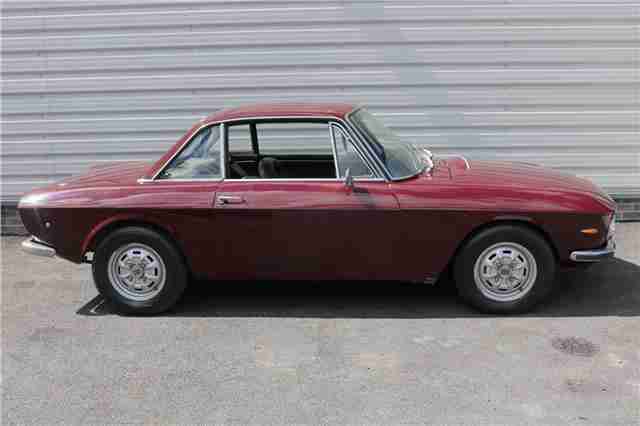 1972 Lancia Fulvia 1.3S 1300 Coupe Classic Car in Maroon