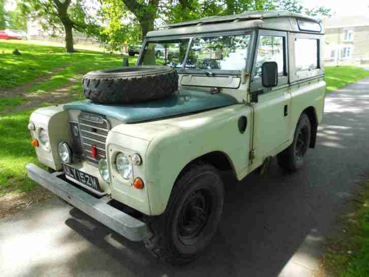 1973 LAND ROVER SERIES 3 7SEATER STATION