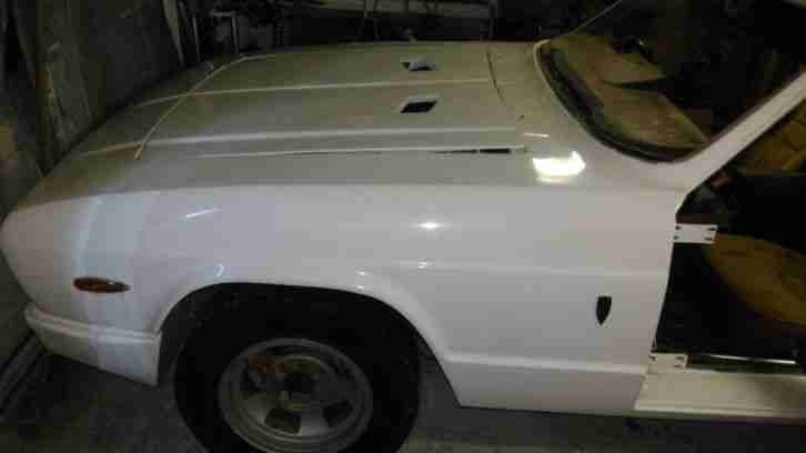 1977 RELIANT SCIMITAR GTE AUTO WHITE SPARES OR REPAIR UNFINISHED PROJECT