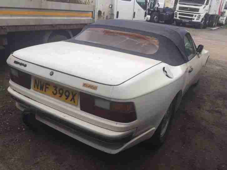 1981 PORSCHE 924 WHITE *** CONVERTIBLE *** SOFT TOP *** RARE *** NEEDS TLC ***