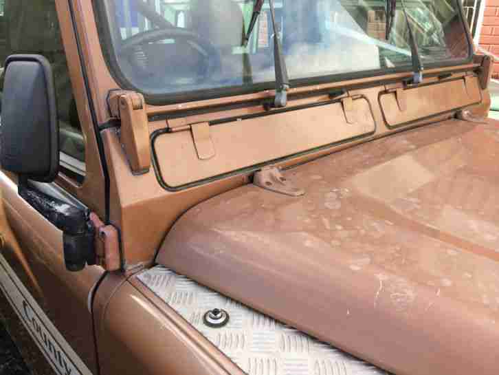 1984 LAND ROVER DEFENDER 110 COUNTY STATION WAGON 3.5 V8 LPG