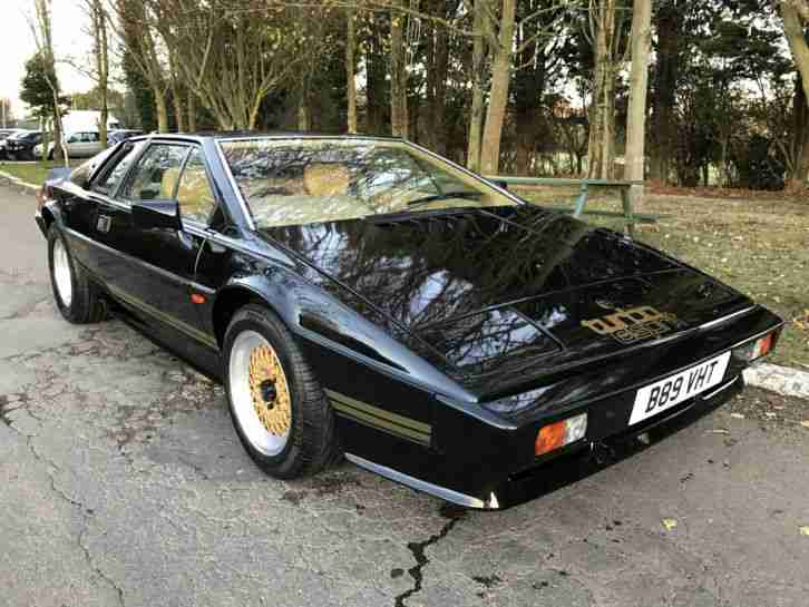 1984 LOTUS ESPRIT TURBO BLACK