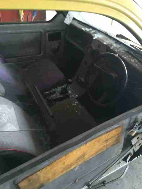 1987 RELIANT RIALTO DEL BOY VAN