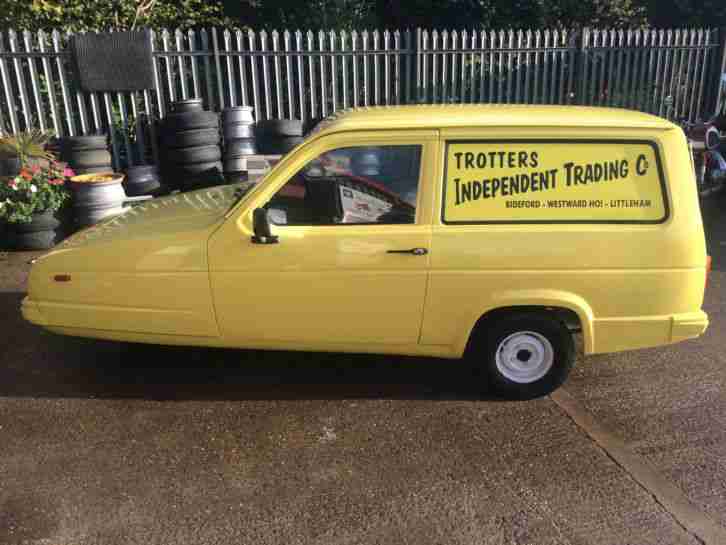 1987 RELIANT RIALTO GLS ESTATE YELLOW
