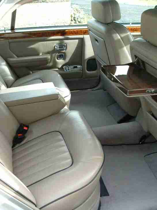 1988 RHD Rolls Royce Silver Spur.