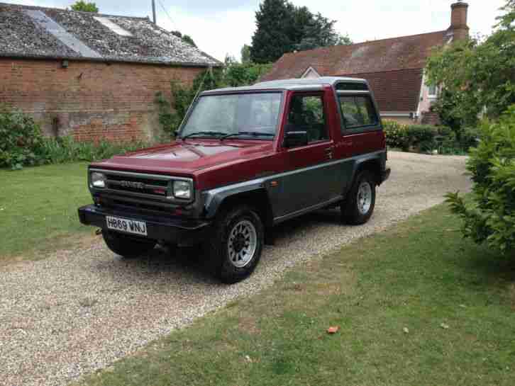 1990 DAIHATSU FOURTRAK EL DIESEL RED/GREY 7 seater