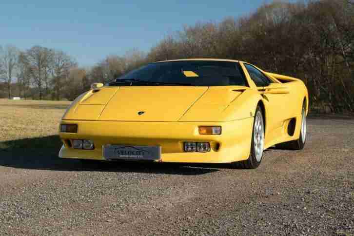 1991 J LAMBORGHINI DIABLO 5.7 V12 MANUAL 2DR GIALLO YELLOW - LEFT HAND DRIVE PX