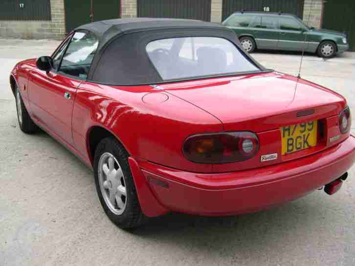 1991 MAZDA MX5 EUNOS 1.6, Low Mileage, New MOT, great condition throughout.