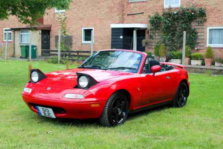 1991 Mazda mx5, 1.6 auto,1yr mot, private plate, low miles 54K, No rust, lovely