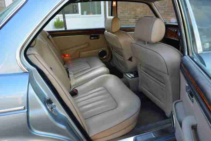 1992 DAIMLER DOUBLE SIX SERIES III V12 SALOON PETROL