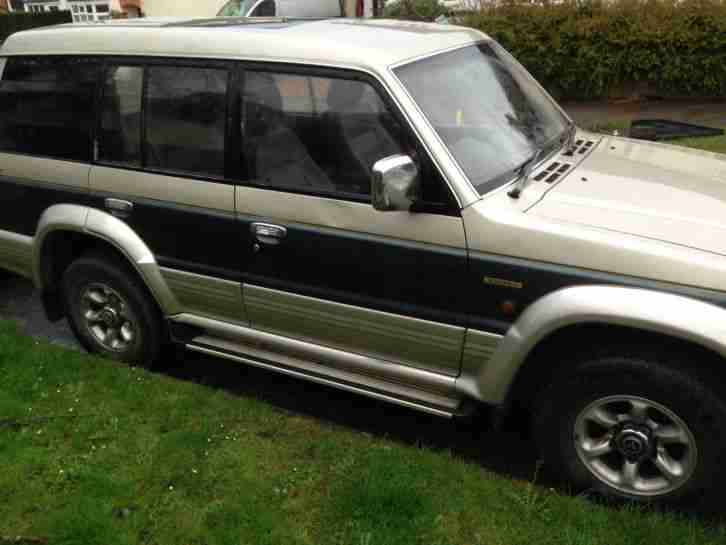 1992 MITSUBISHI PAJERO LWB 2.5 DIESEL LEATHER GREAT CONDITION +PRIVATE PLATE INC