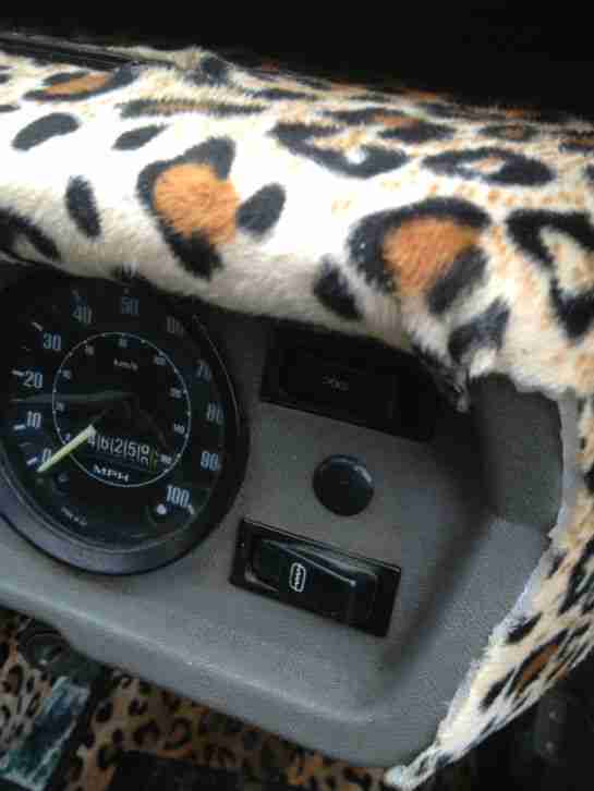 1992 RELIANT RIALTO ESTATE SE YELLOW