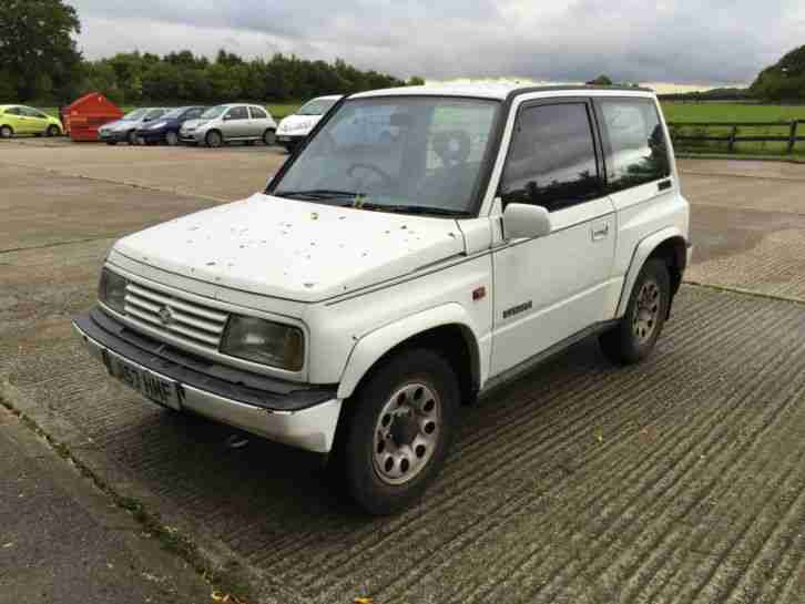 1992 VITARA JLX SE WHITE