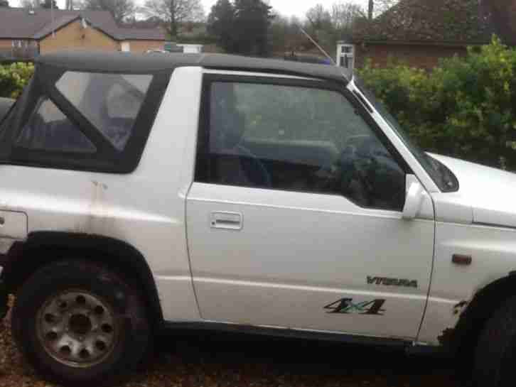 1992 Suzuki Vitara CONVERTIBLE SPARES OR REPAIRS