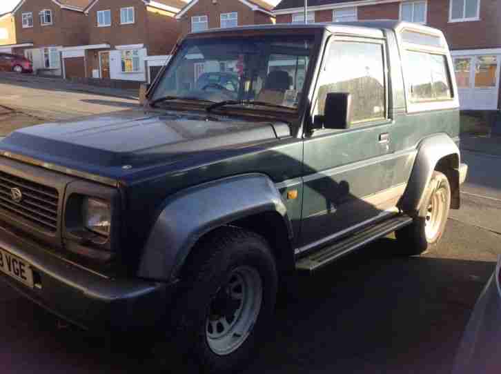 1993 DAIHATSU FOURTRAK INDEPENDENT TDX GREEN/GREY