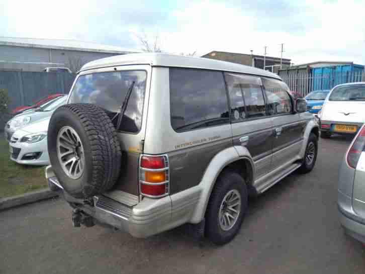 1993/K MITSUBISHI PAJERO/SHOGUN 2.5 DIESEL GOLD/BROWN EXPORT