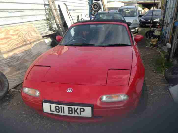 1993 MAZDA MX-5 RED