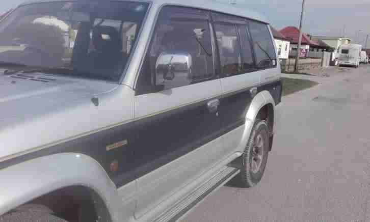 1993 MITSUBISHI GREEN/GOLD