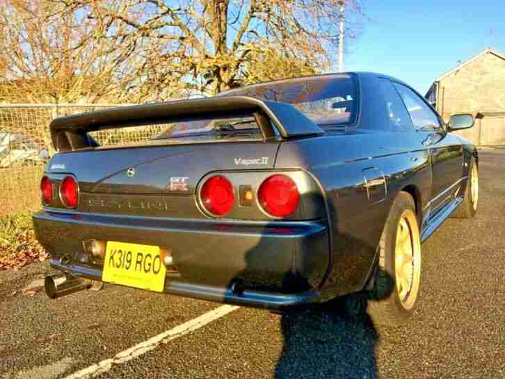 1993 Nissan Skyline GTR R32 Vspec 1