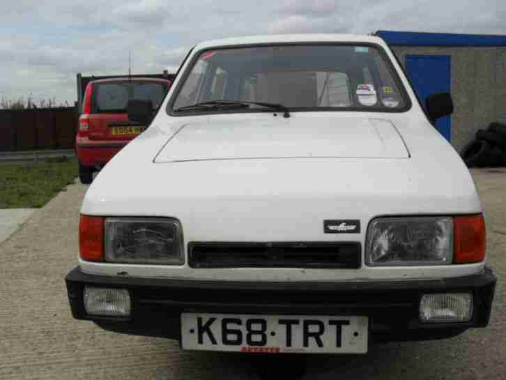 1993 RELIANT ROBIN LX WHITE