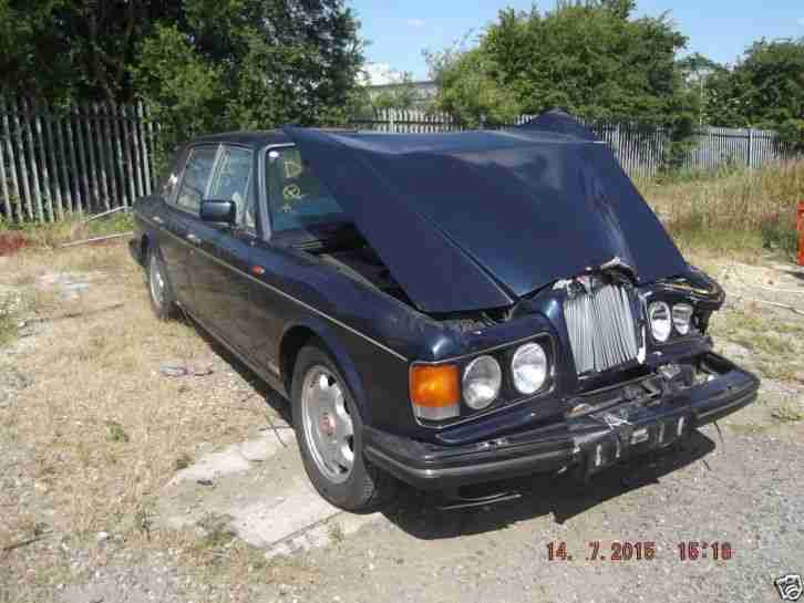 1994 BENTLEY TURBO R. BREAKING FOR SPARES.