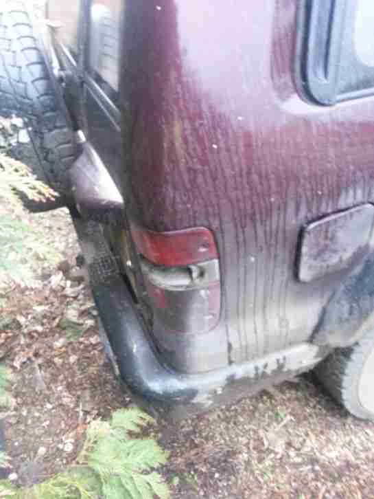1994 ISUZU TROOPER LWB TURBO D MAROON