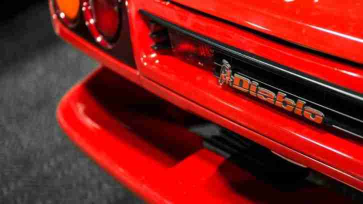 1994 LAMBORGHINI DIABLO