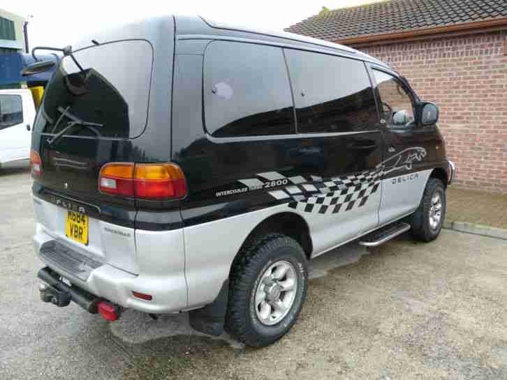 1994 MITSUBISHI DELICA SPACEGEAR 2.8 4x4 in BLACK