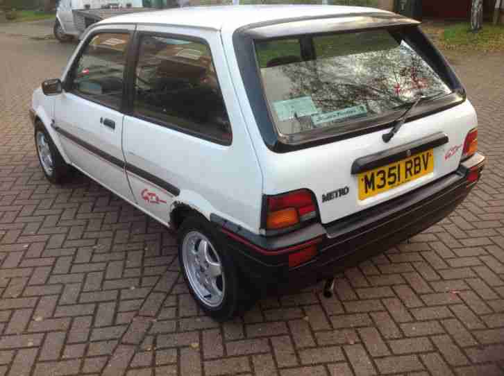 1994 ROVER METRO GTA WHITE