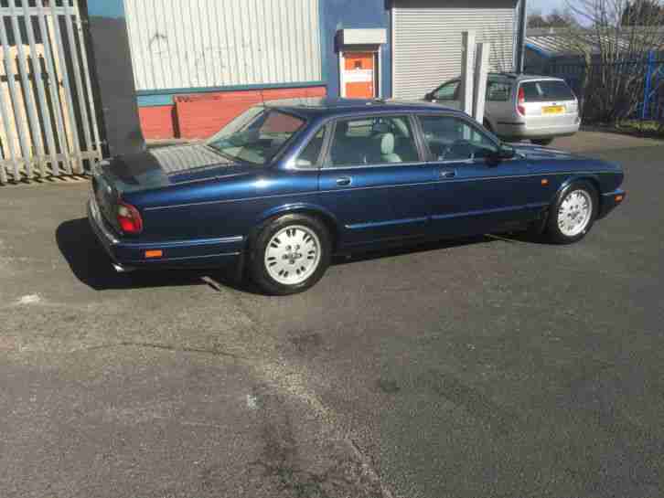 1995 JAGUAR XJ6 BLUE COMES WITH PRIVATE NUMBER PLATE